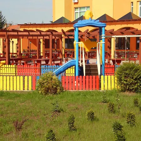 Amigos לוקוביט