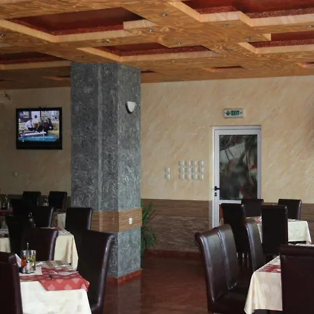 Amigos Hotel *